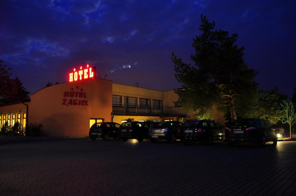Hotel Zagiel Niewiesze Exteriör bild